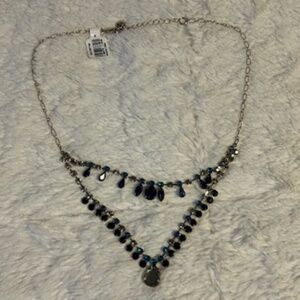 Loft necklace -one size -New